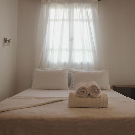 Kondilw Rooms Kalamítsi Exterior foto
