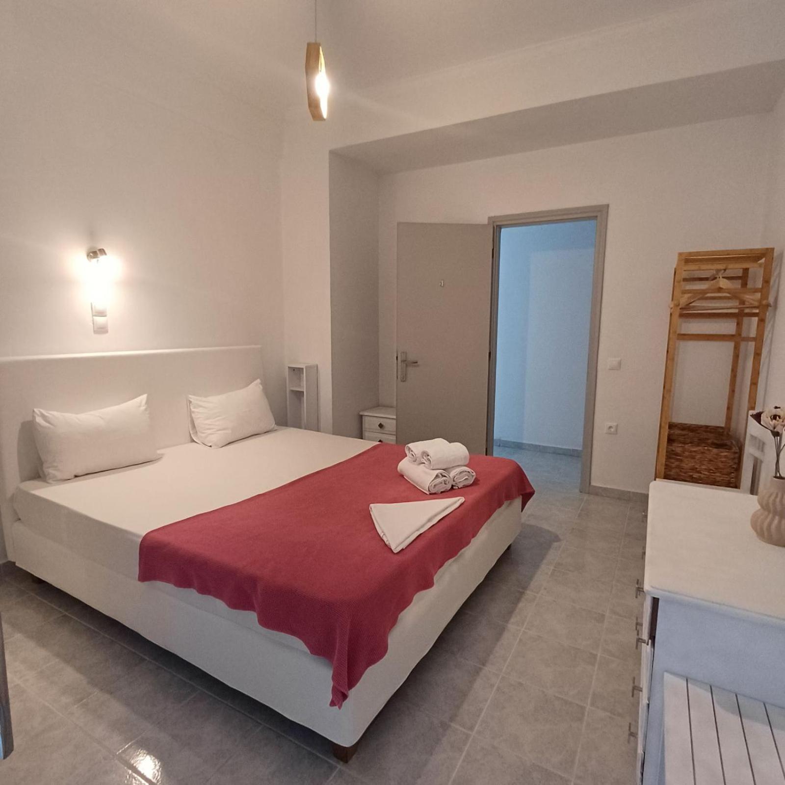 Kondilw Rooms Kalamítsi Exterior foto