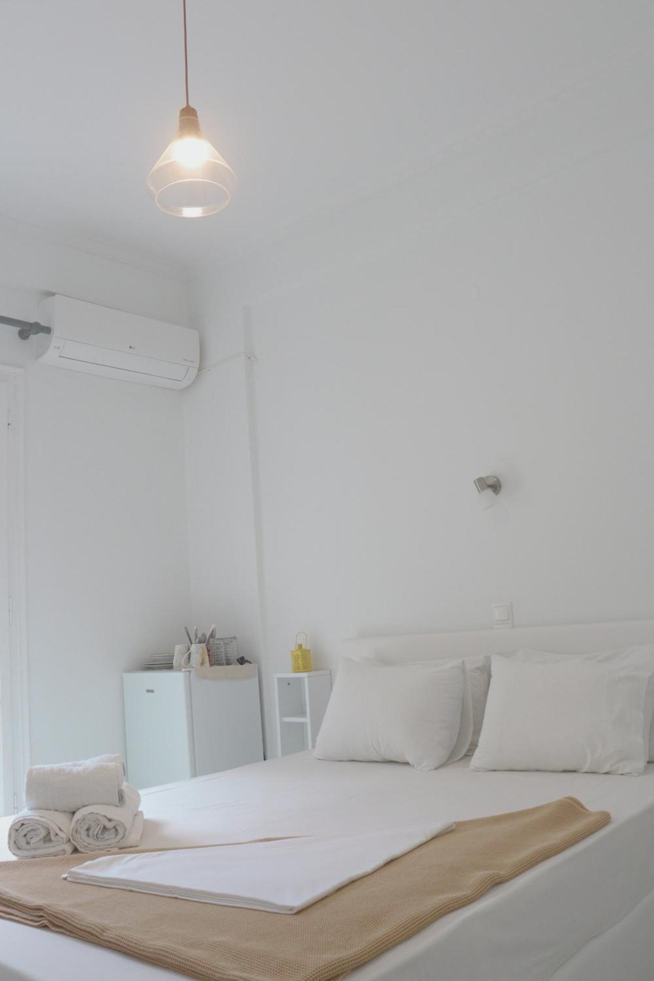 Kondilw Rooms Kalamítsi Exterior foto