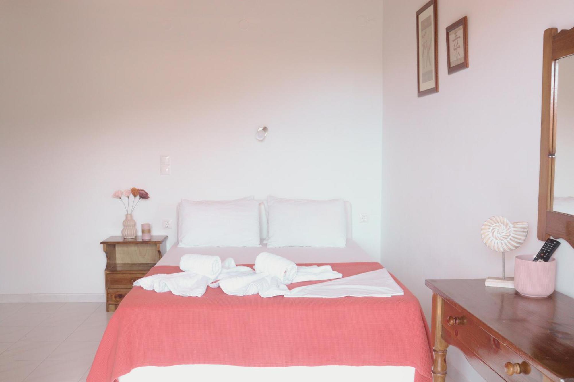Kondilw Rooms Kalamítsi Exterior foto